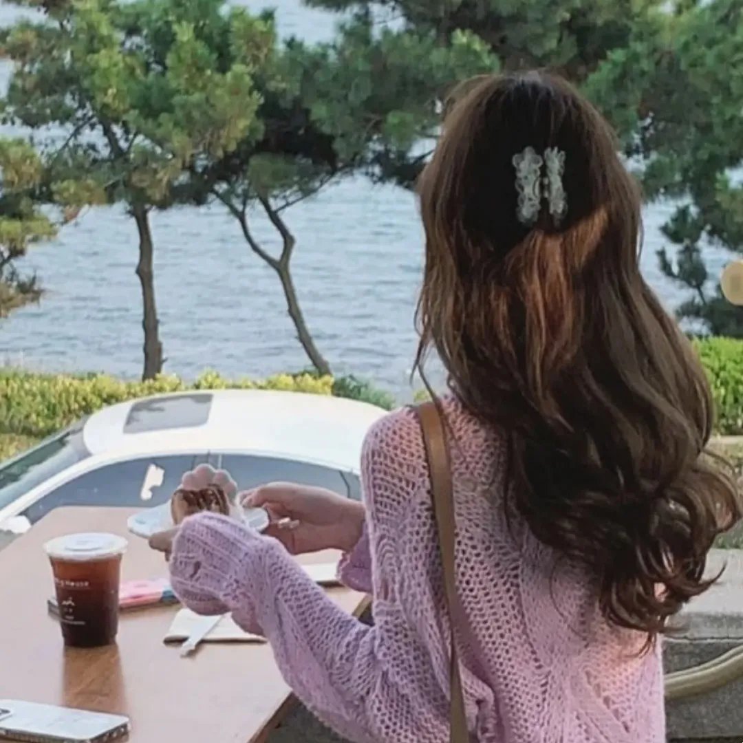 春光绿柳营